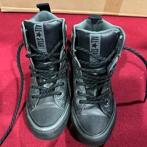 Kids converse high top gym shoes